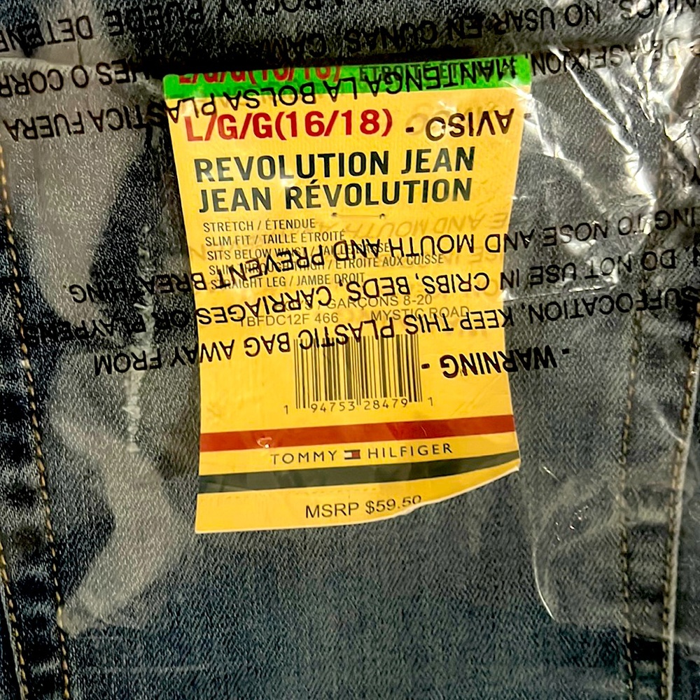Tommy Hilfiger Revolution jean large 16-18 fits boys